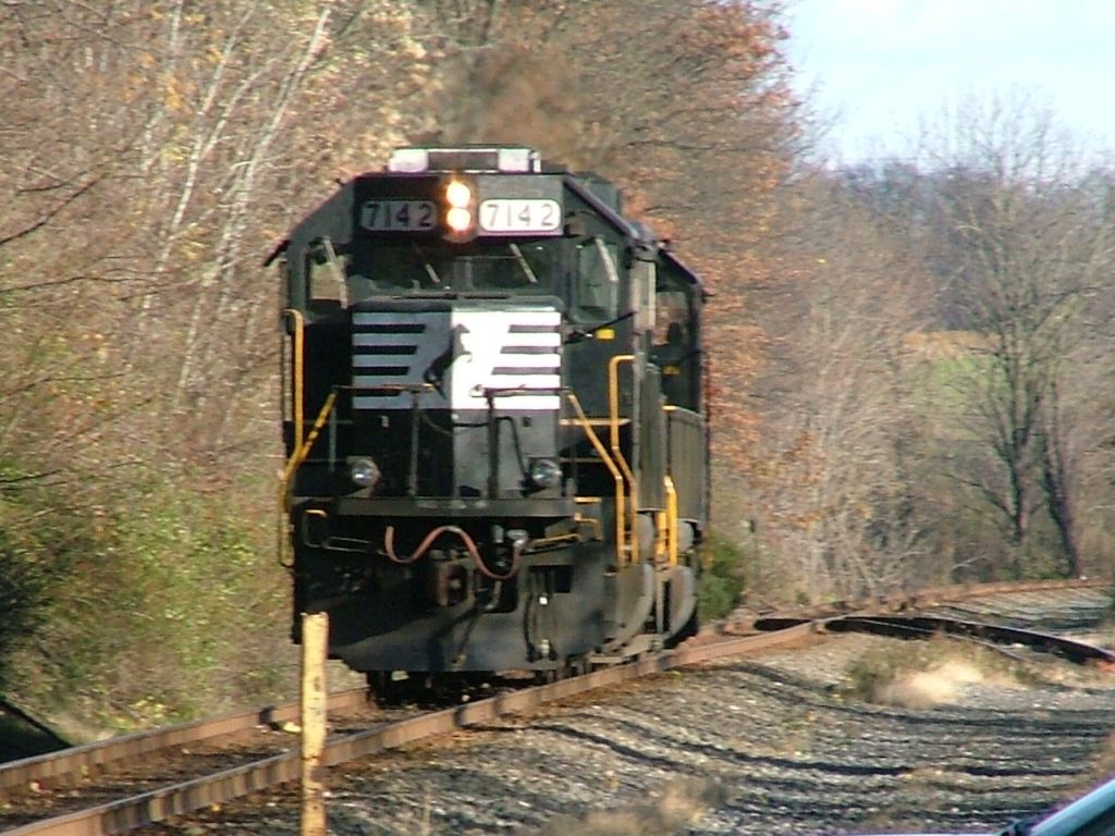 NS 7142